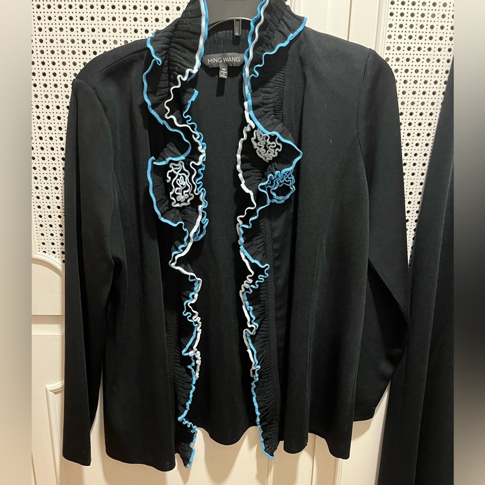 Ming wang classy pantsuit. - Picture 7 of 8